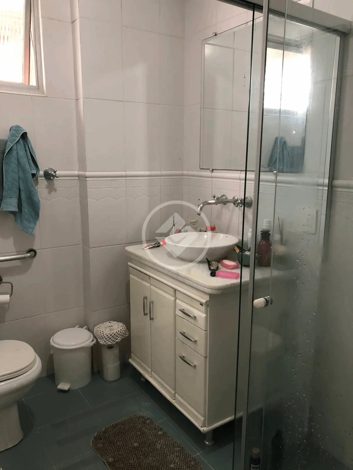 Apartamento com 3 quartos na Avenida Hercílio Luz, foto 2 de 9