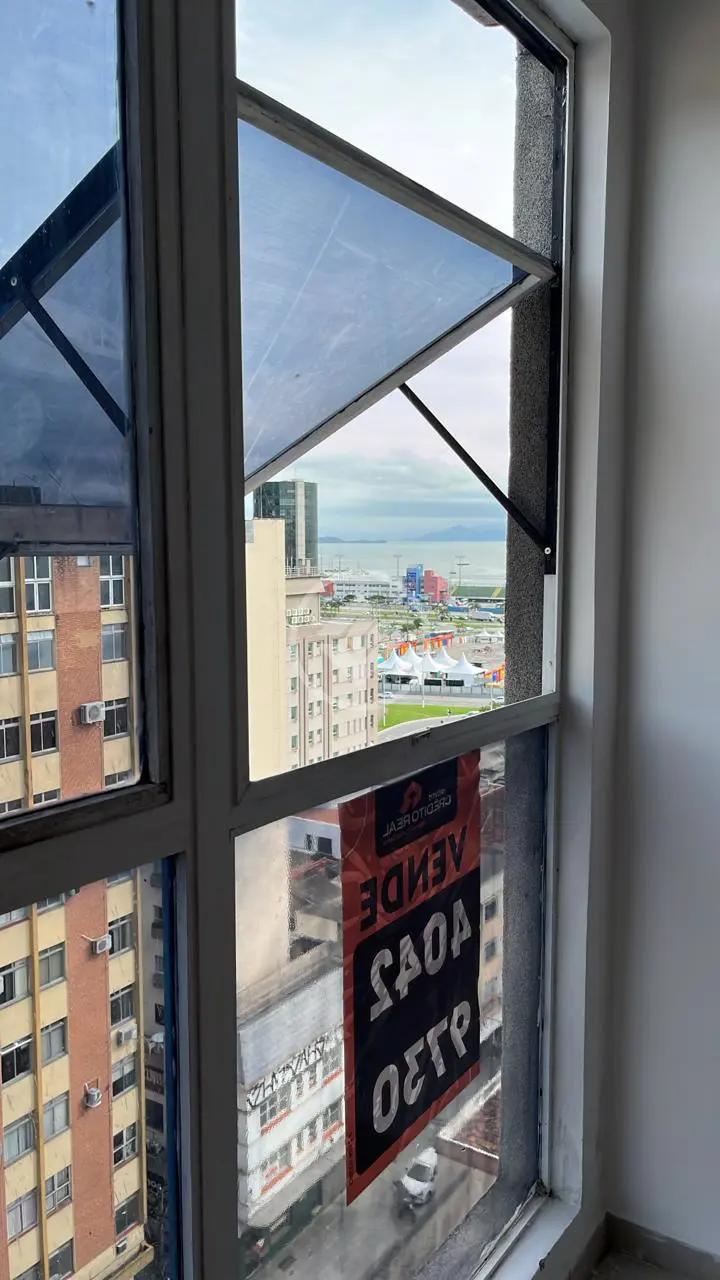 Sala comercial de 48 m² na Rua Saldanha Marinho, foto 2 de 11