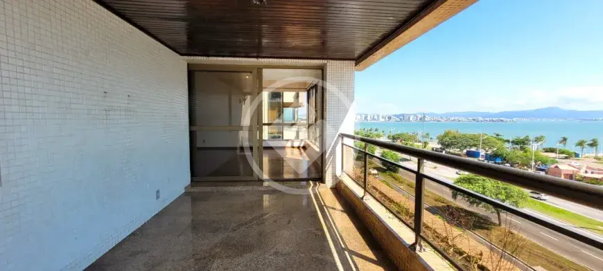 Apartamento com 4 quartos na Avenida Beira-Mar Norte, foto 3 de 10