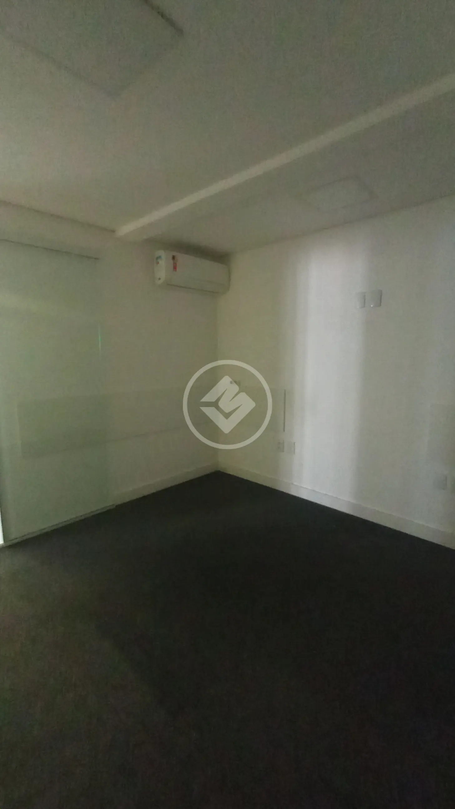 Sala comercial de 221 m² na Rua Martinho Calado, foto 20 de 25