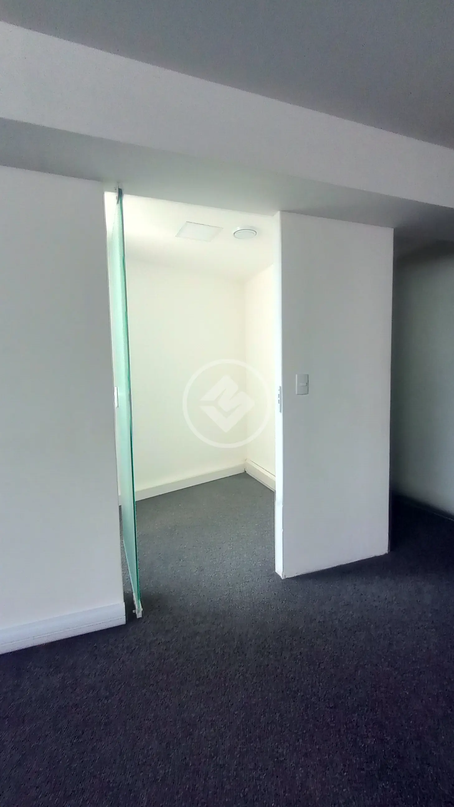 Sala comercial de 221 m² na Rua Martinho Calado, foto 22 de 25