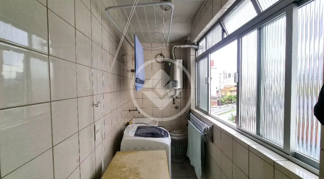 Apartamento com 3 quartos na Avenida Mauro Ramos, foto 6 de 23