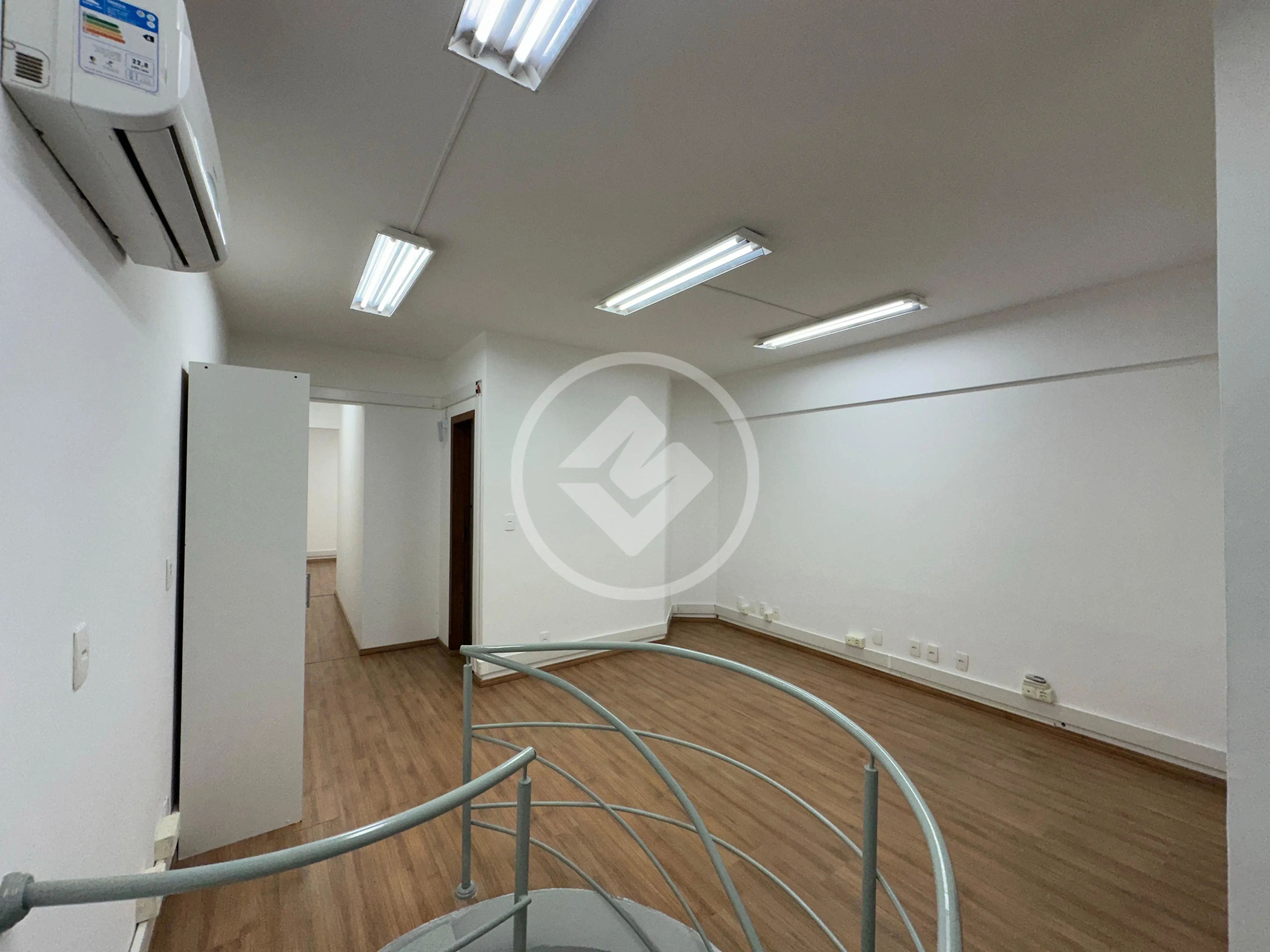 Sala comercial de 107,52 m² na Rua Saldanha Marinho, foto 6 de 14