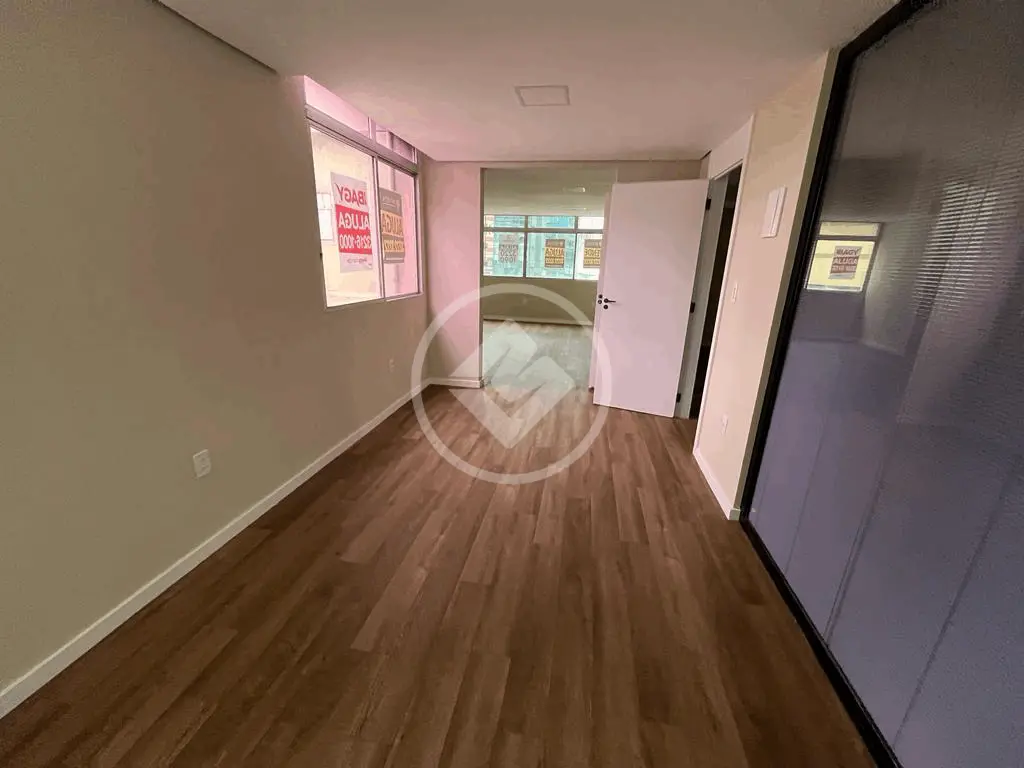 Sala comercial de 254,41 m² na Rua Jerônimo Coelho, foto 12 de 15