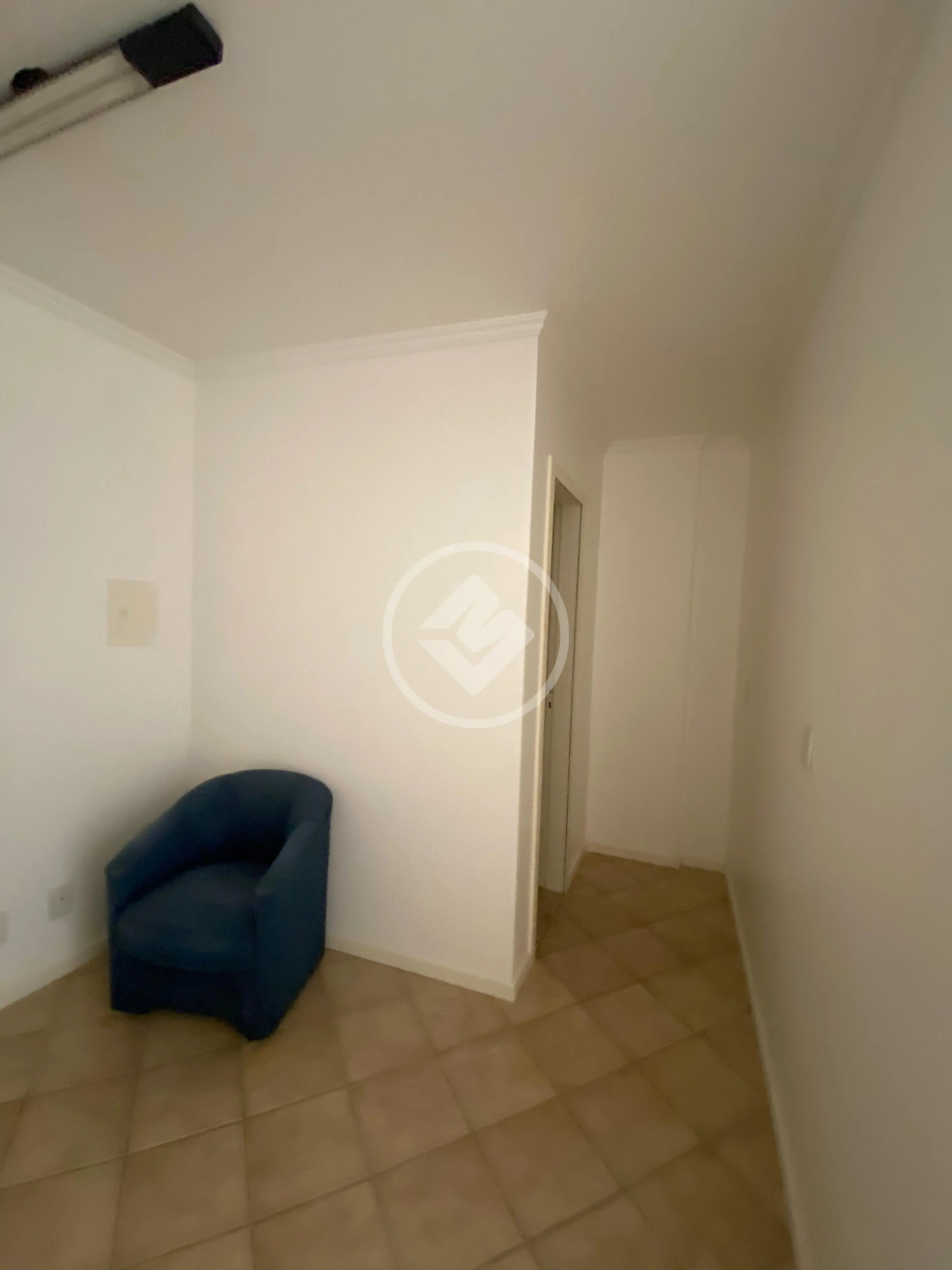 Sala comercial de 34 m² na Rua Felipe Schmidt, foto 3 de 11
