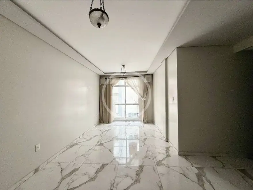 Apartamento com 2 quartos na Rua Padre Roma, Centro de Florianópolis