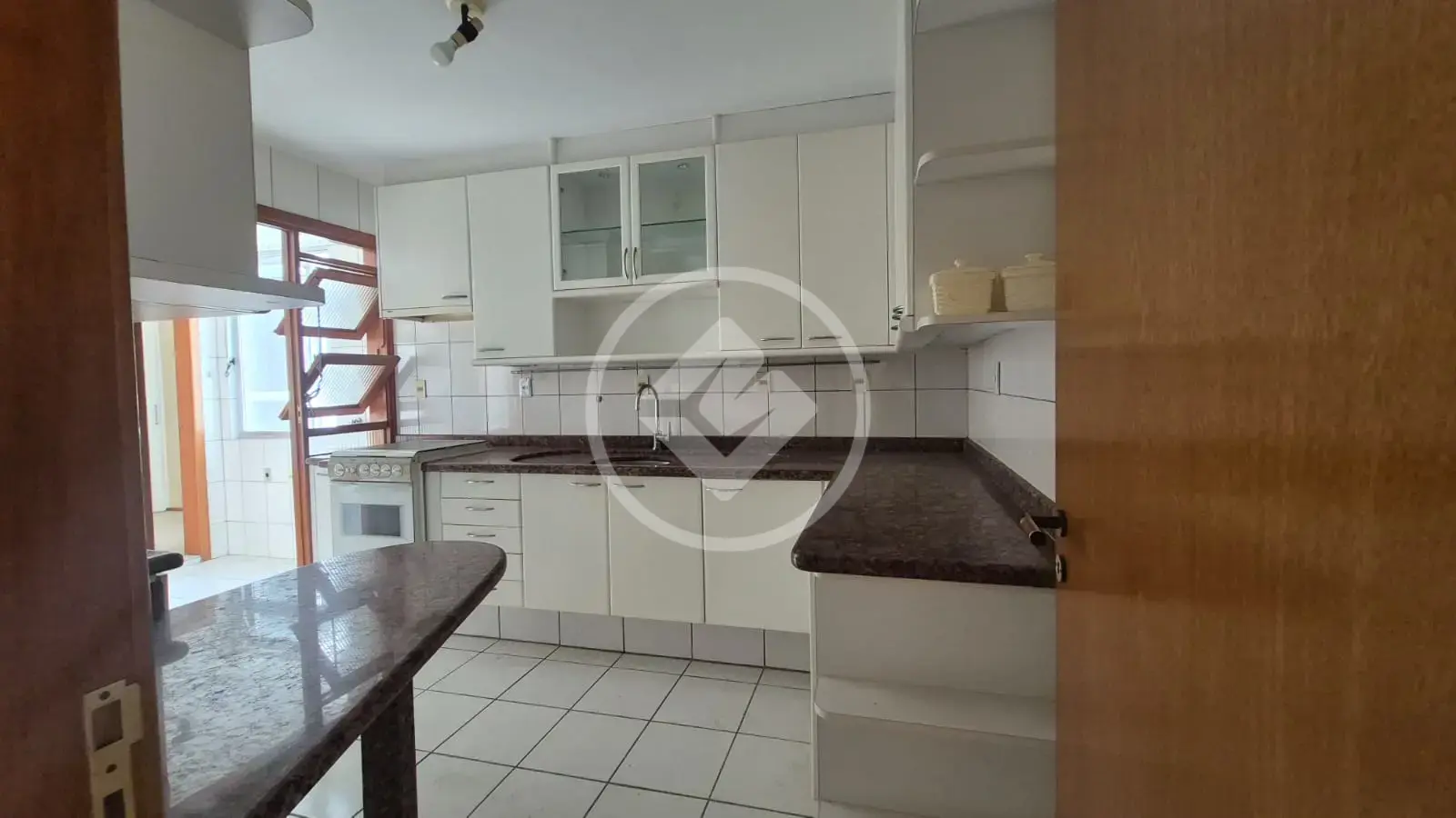 Apartamento com 3 quartos na Rua Presidente Coutinho, Centro de Florianópolis