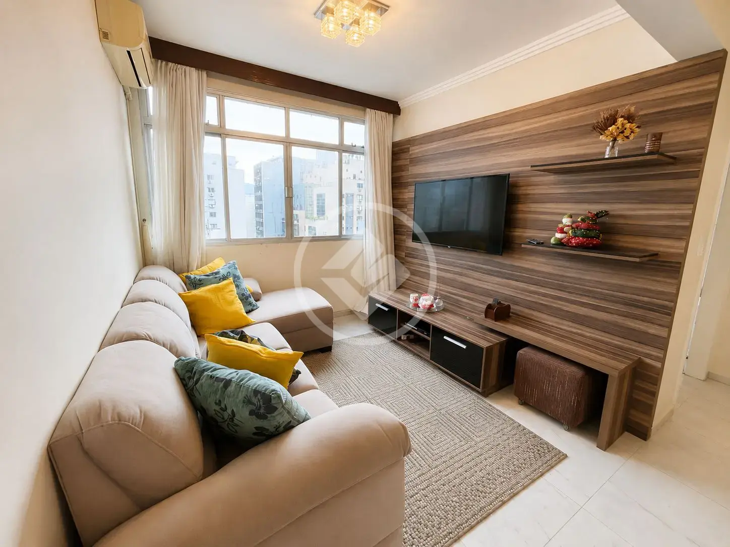 Apartamento com 2 quartos na Rua Felipe Schmidt, Centro de Florianópolis