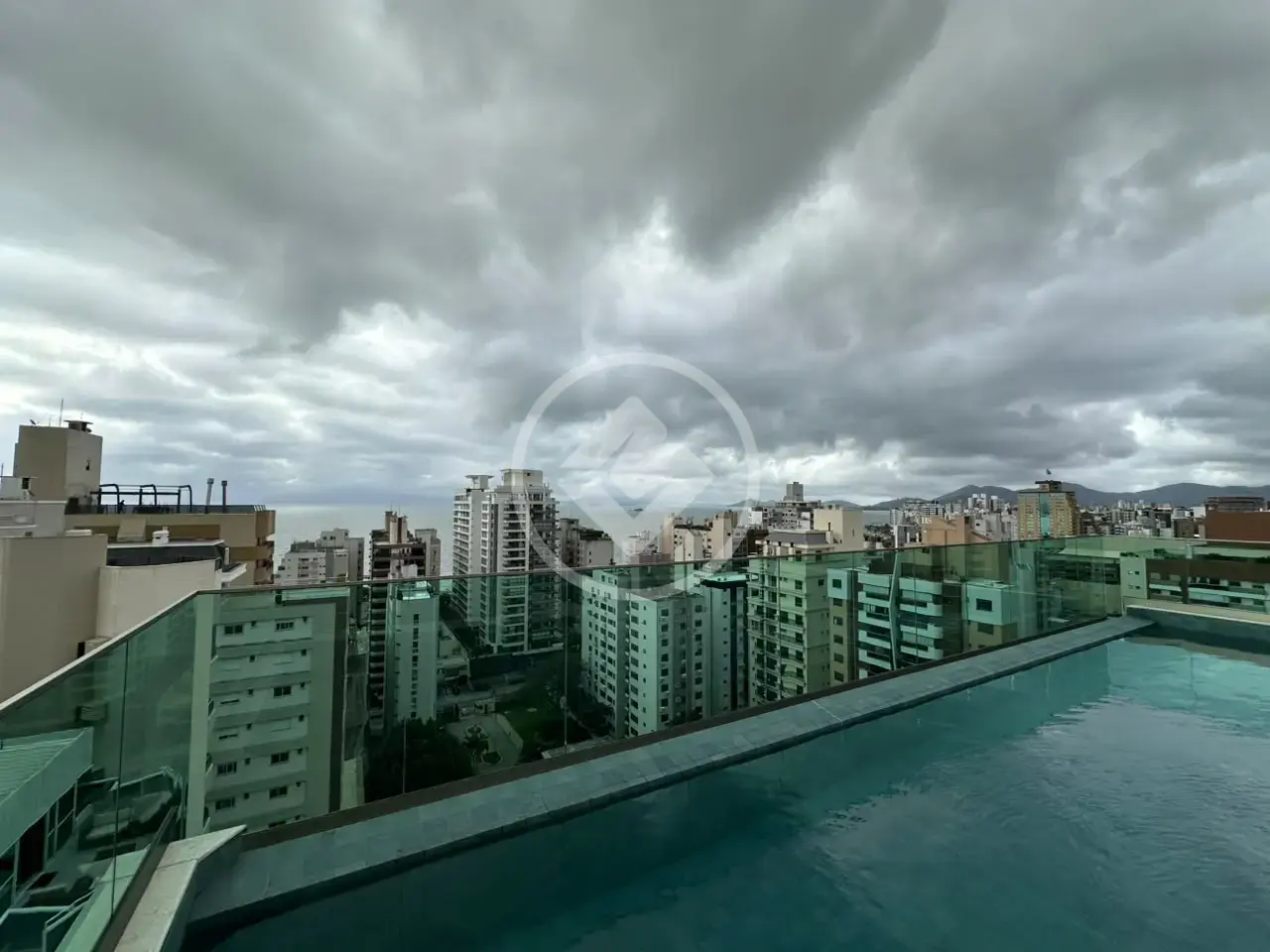 Apartamento com 3 quartos na Avenida Trompowsky, Centro de Florianópolis