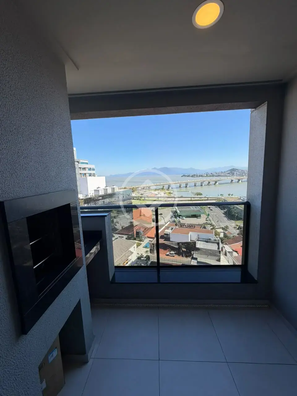 Apartamento com 2 quartos na Rua Felipe Schmidt, Centro de Florianópolis