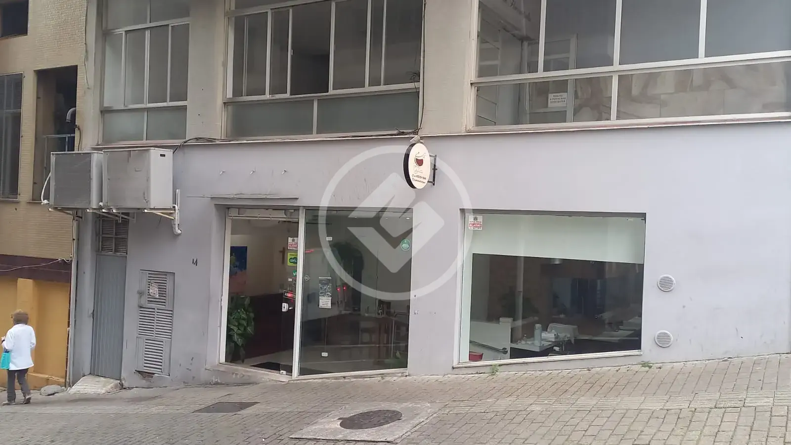 Loja de 122 m² na Rua Vidal Ramos, Centro de Florianópolis